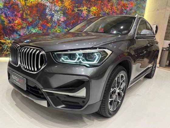 BMW X1 2.0 16V TURBO ACTIVEFLEX SDRIVE20I 4P AUTOMÁTICO BMW X1 2.0 16V TURBO ACTIVEFLEX SDRIVE20I 4P AUTOMÁTICO